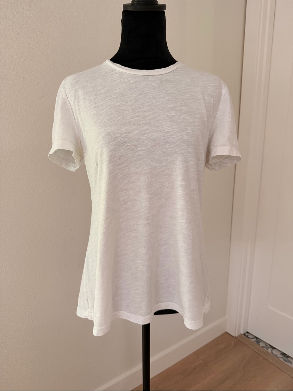Women's White Short Sleeve Crewneck Tee
